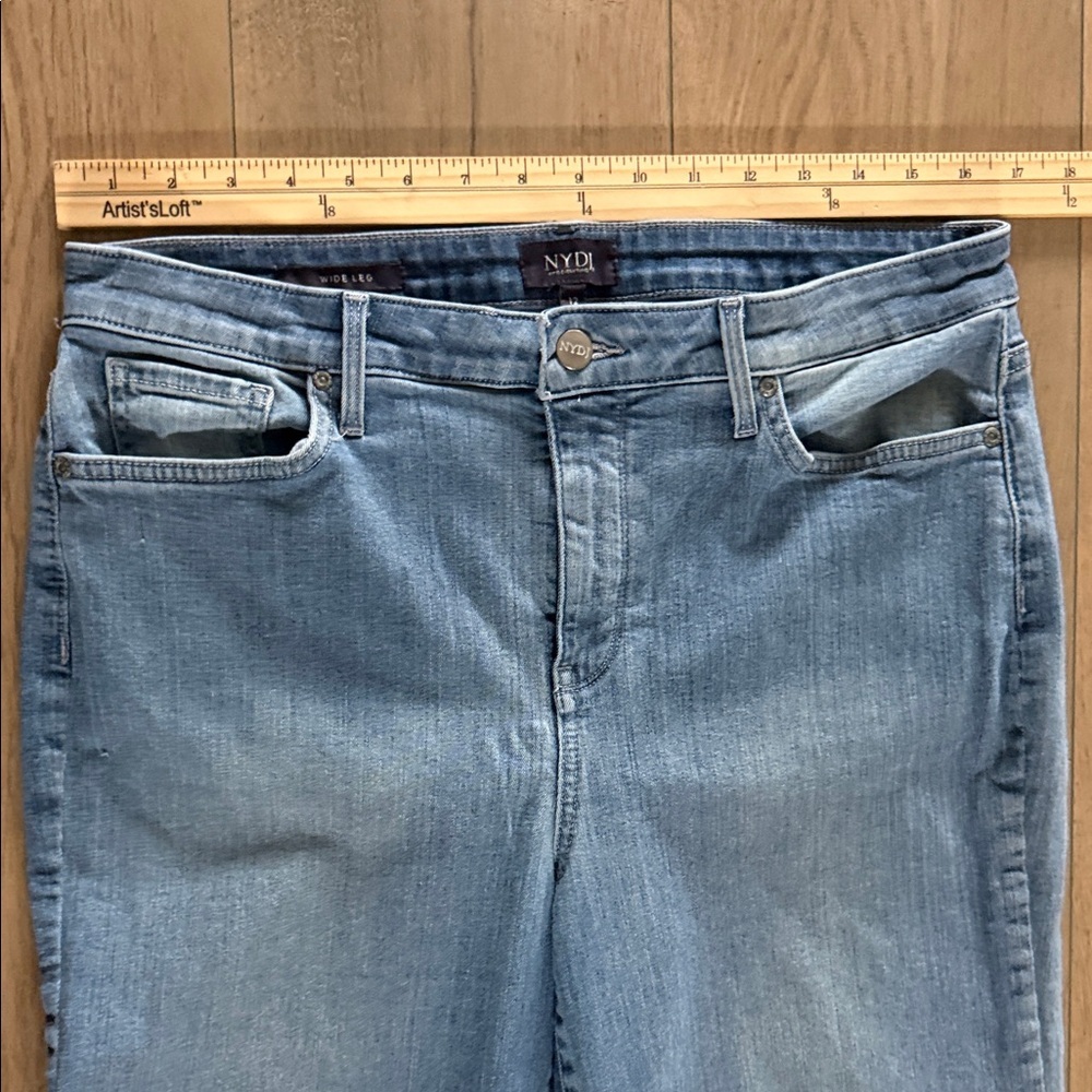 NYDJ Women's Wide Leg Medium Wash Jeans Size 12 Stretch Casual - Picture 9 of 13